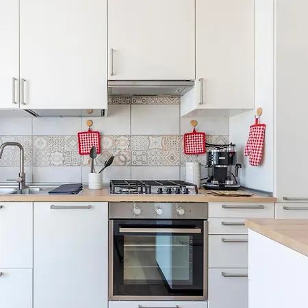 Guesthost - - Sea View Apartment! Διαμέρισμα Λιβόρνο