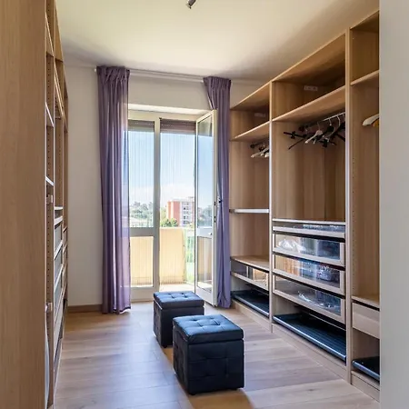 Guesthost - - Sea View Apartment! Διαμέρισμα Λιβόρνο