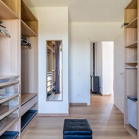 Guesthost - - Sea View Apartment! Διαμέρισμα *